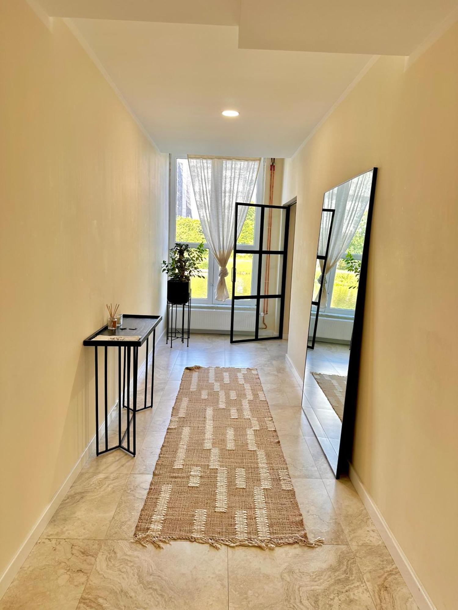Sanierte 5 Zimmer Luxus Standard Apartment Auf 350Qm Hamburgo Exterior foto